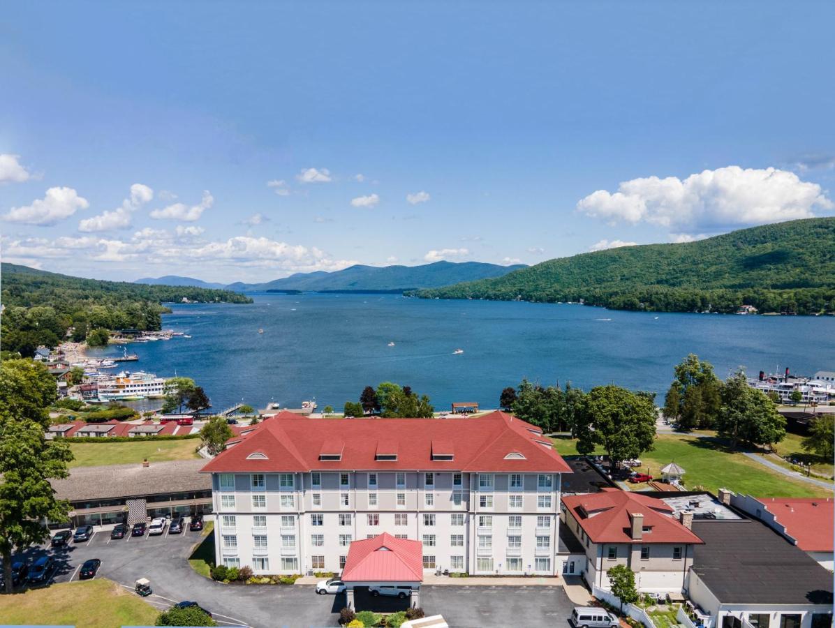 Fort William Henry Hotel Lake George Buitenkant foto