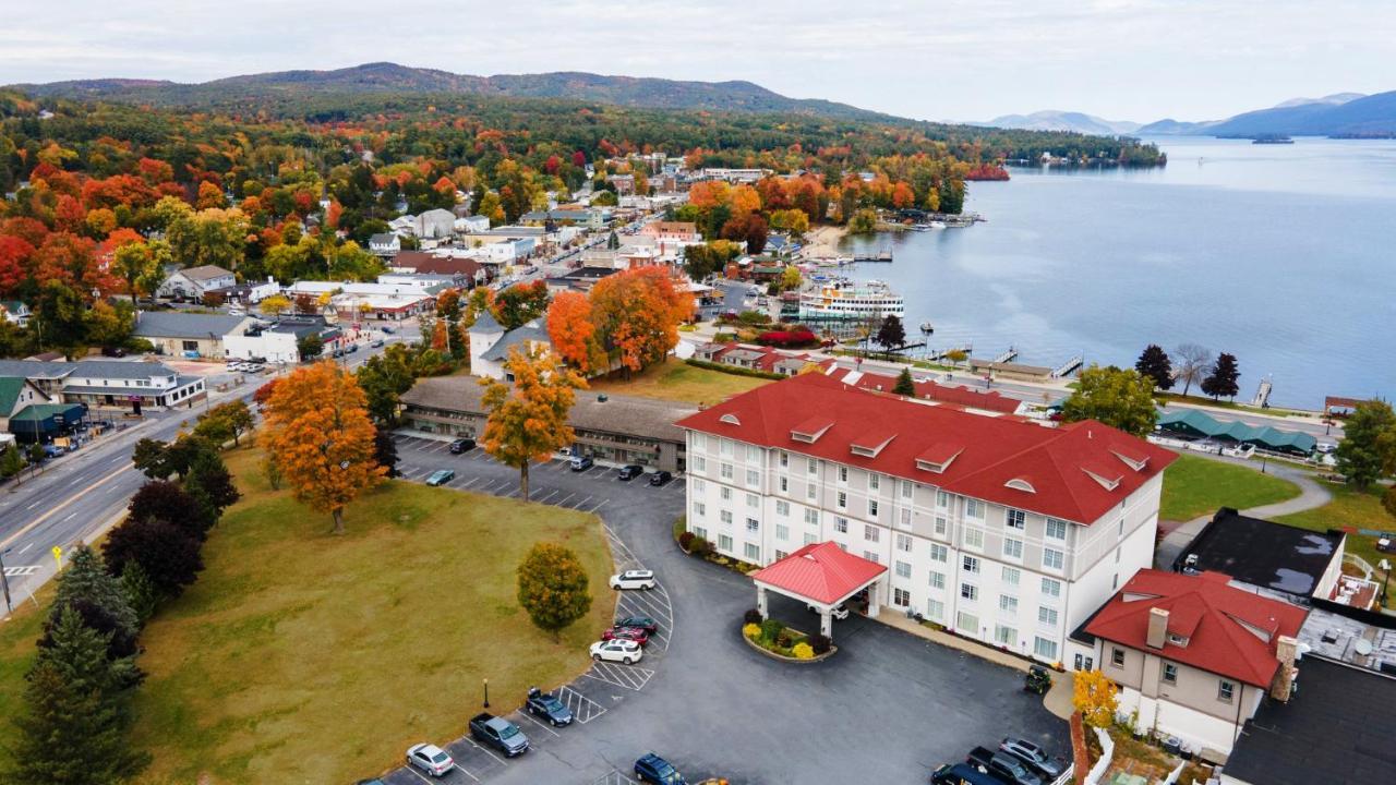Fort William Henry Hotel Lake George Buitenkant foto